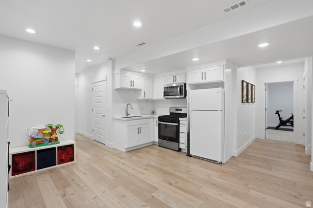 Property in Herriman - View 41