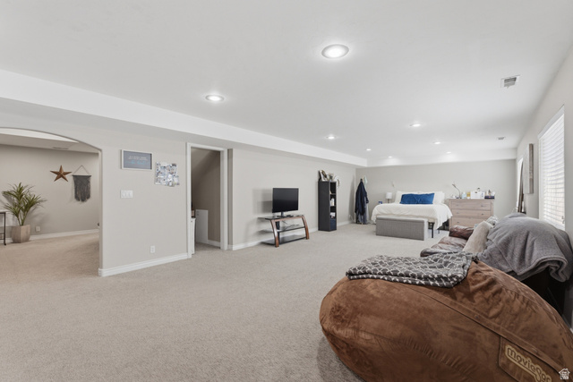 Property in Cedar Hills - View 34