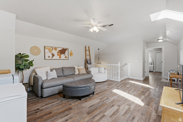 Property in Cedar Hills - View 26