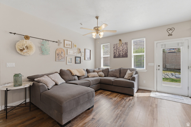 Property in Cedar Hills - View 7