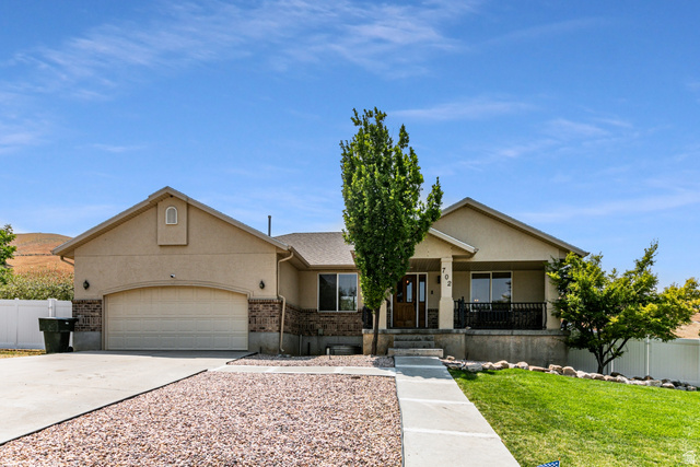 702 S Elk Meadow Loop
                     MLS #2148067