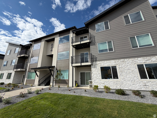 272 E 850 S #7-102
                     MLS #2148097