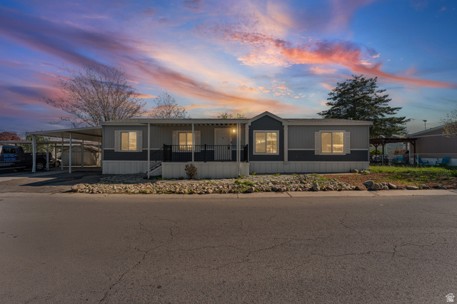 1271 W Hummingbird St #301
                     MLS #2148123