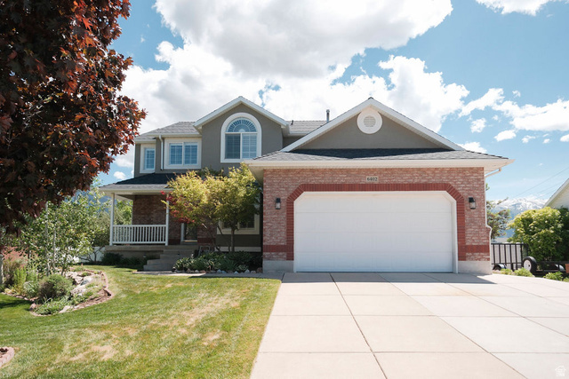 6402 S Raymond Dr
                     MLS #2148142