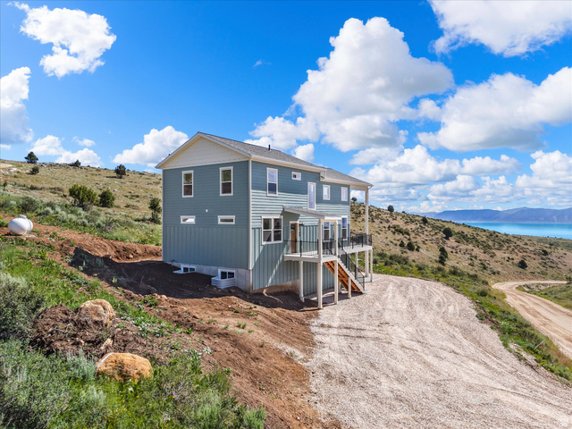 1509 W Cedar Ridge Dr