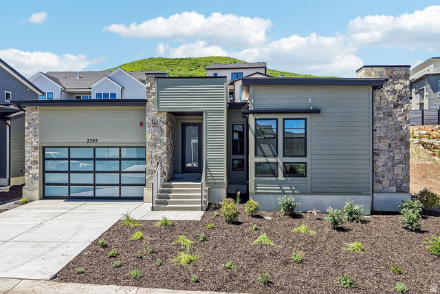 2797  Piper Way
                     MLS #2148446