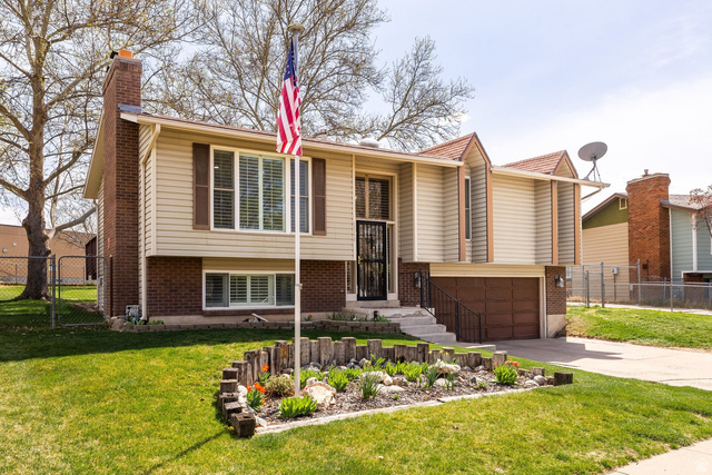 5548 S 2950 W, Roy UT 84067