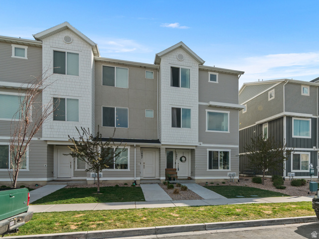 1083 E Waterway Ln
                     MLS #2148577