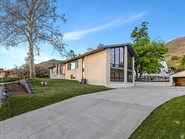 1092 N 500 E, Centerville UT 84014