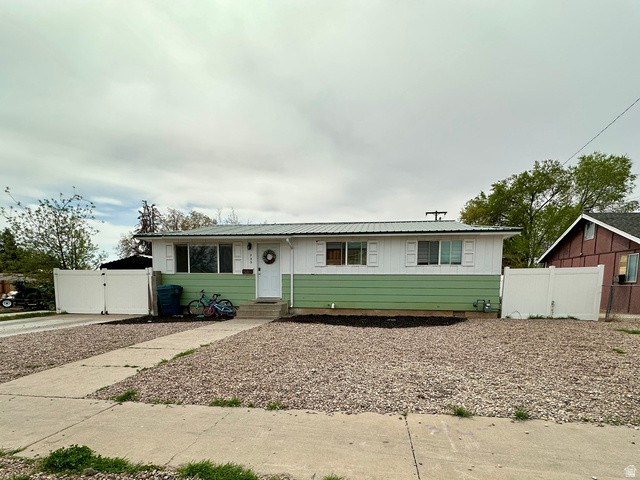235 W 200 S, Vernal UT 84078