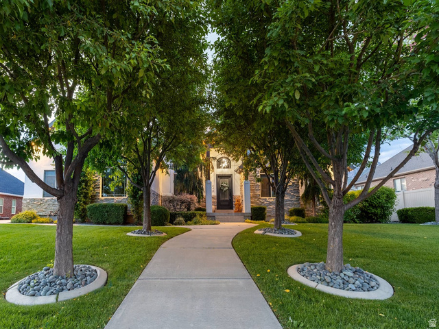 648 W 250 N
                     MLS #2148824