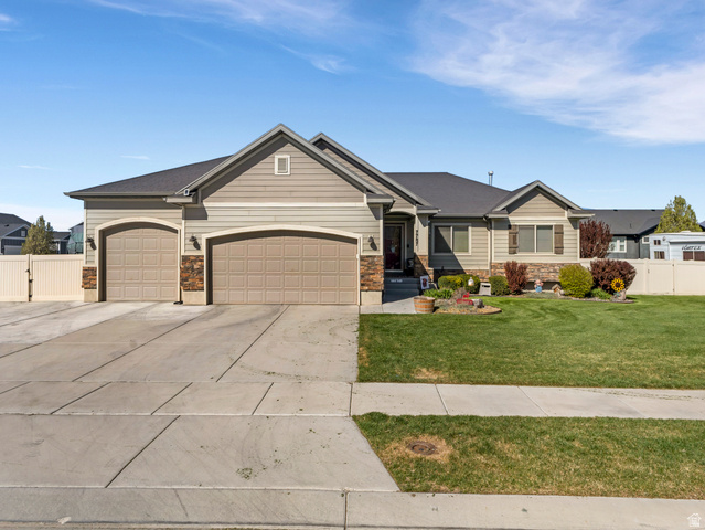 7787 N SECRETARIAT RD, Eagle Mountain UT 84005