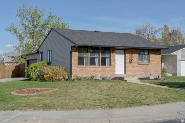 6739 S BLUE FLOWER CT, West Jordan UT 84081