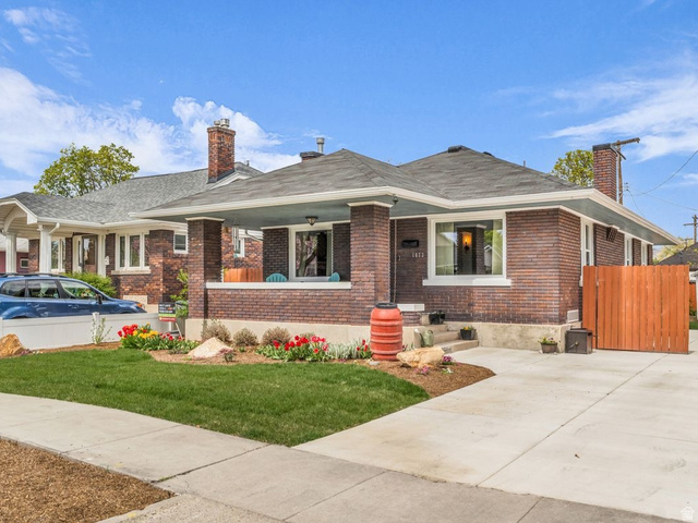 1073 E BRYAN AVE AVE ,Salt Lake City UT 84105