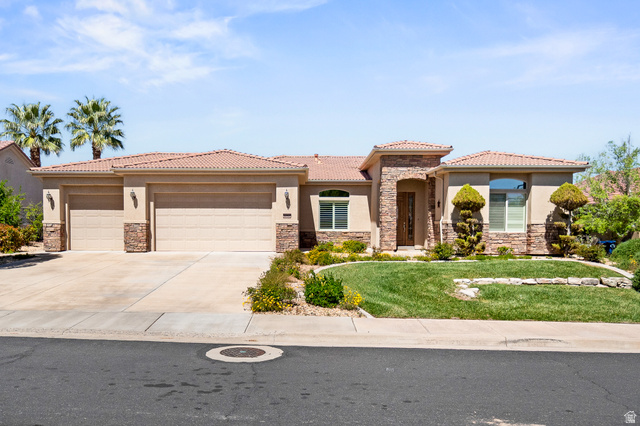2640 W Desert Rd
                     MLS #2148890