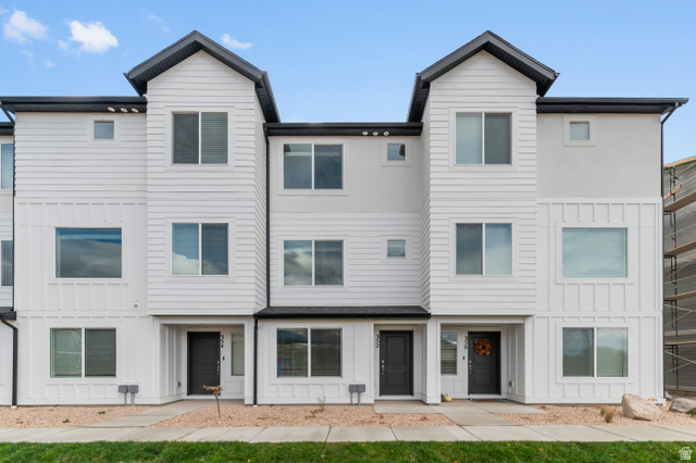 290 E 1275 N #106, Harrisville UT 84404