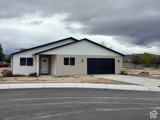 Main photo for 376 S Maple Dr