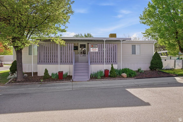 Main photo for 244 E Crescent Pkwy #206