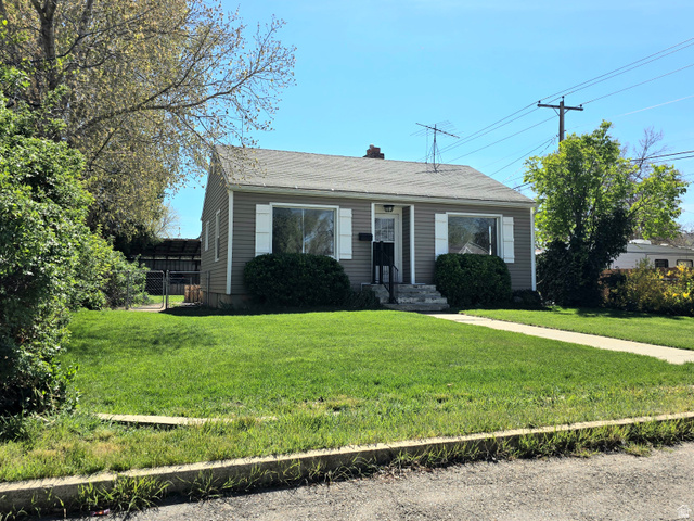 5 W Miller St
                     MLS #2149532