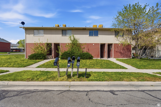 4526 S DEAN DR, West Valley City UT 84120