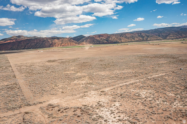 1500 N 800 W, Paragonah UT 84760