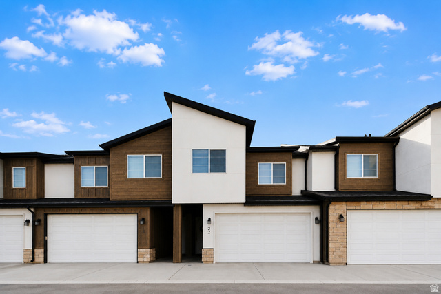 22 S 410 W
                     MLS #2149917