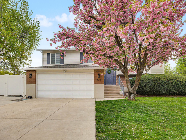 523 MOUNTAIN RD, Centerville UT 84014