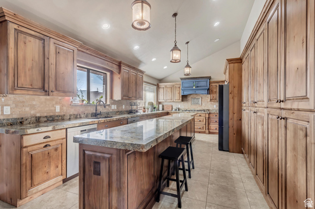 120  Deseret Cir
                     MLS #2150062