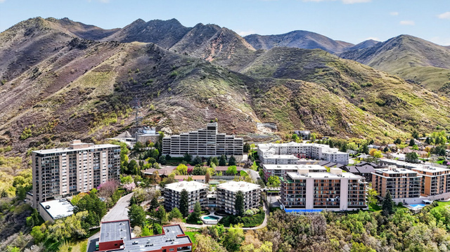 900 S Donner Way #301
                     MLS #2150075