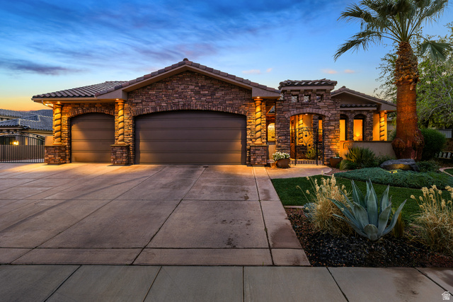 1941 N Cascade Canyon Dr
                     MLS #2150214