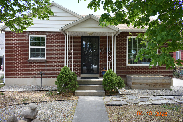 956 N VICTORIA WAY, Salt Lake City UT 84116
