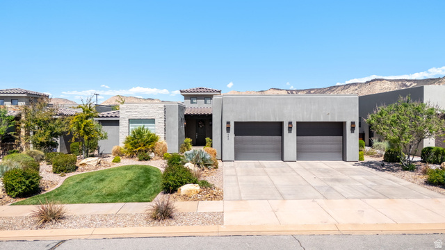 1480 W Shinnecock Dr
                     MLS #2150295