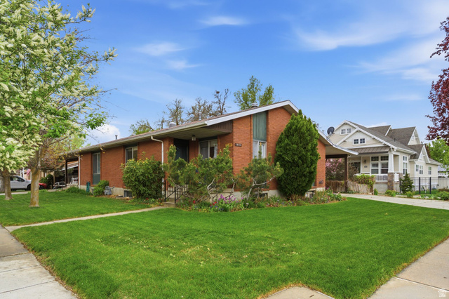 6112 S VINEWAY CIR, Salt Lake City UT 84121