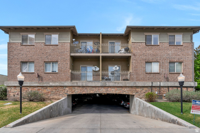 67 E 200 N #103
                     MLS #2150539