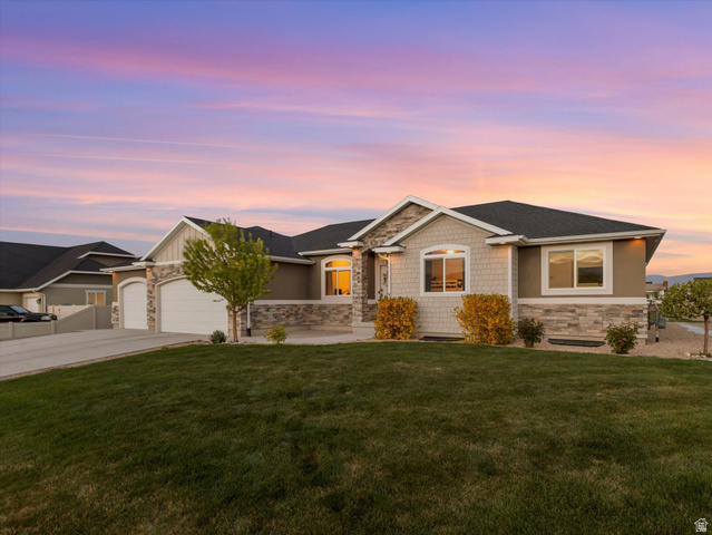 413 S Roadster Ln
                     MLS #2150631