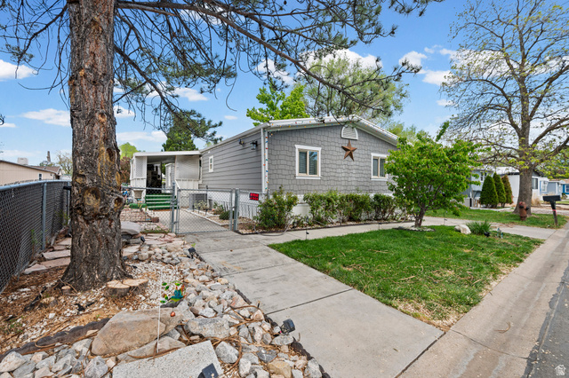 Main photo for 756 W Little Matterhorn  #327