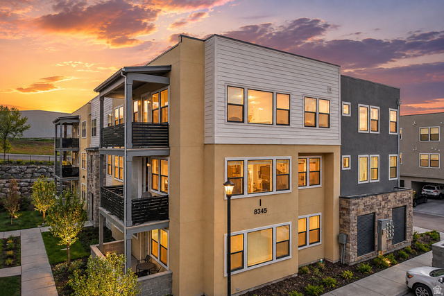 8345 S Iris Lumi Ln #202
                     MLS #2150729