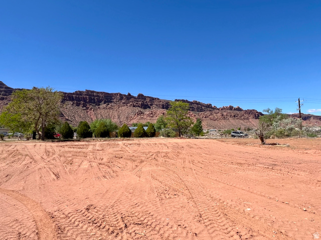 2381 S SPANISH VALLEY DR, Moab UT 84532