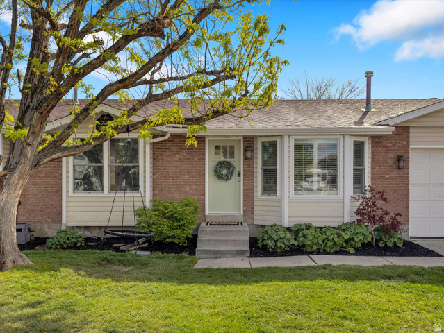 9633 S Annalyn Dr
                     MLS #2150943