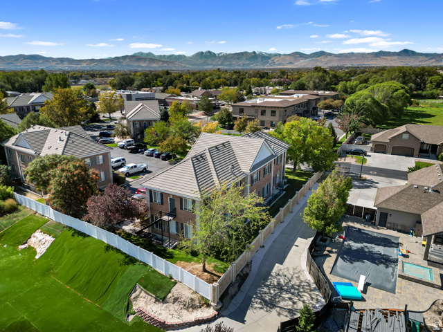 Property in South Jordan - View 53