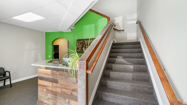 Property in South Jordan - View 7