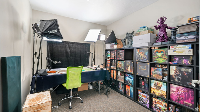 Property in South Jordan - View 33