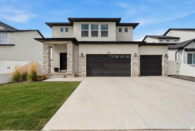 826 W Walnut Bark Ln
                     MLS #2151207