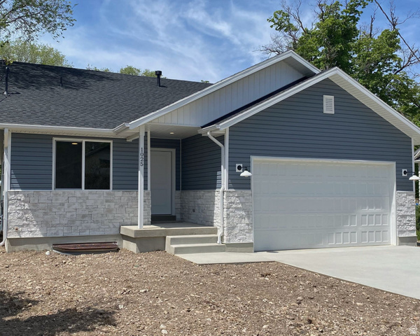 1025 S Gramercy Ave
                     MLS #2151246