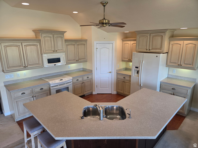 5586 S 250 E, Washington Terrace, UT 84405 — photo 2