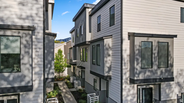 3853 S GRANITE LOFTS LN, Millcreek UT 84107