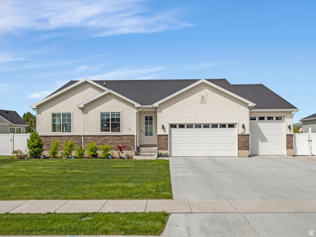 719 N 3500 ST, Layton UT 84041