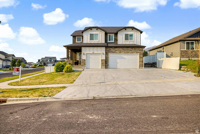 63 E Blue Heron Dr
                     MLS #2151830