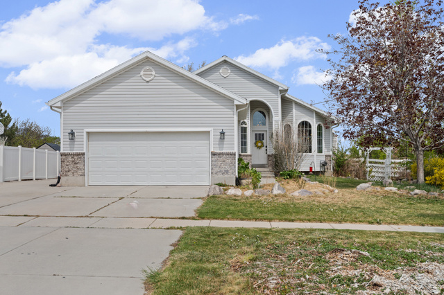 5820 W PREMIER LN, Herriman UT 84096