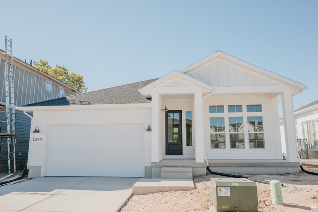 1472 W Pleasant View Dr #9
                     MLS #2152018